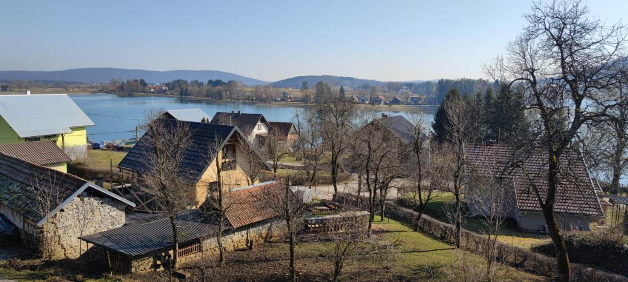 Apartman Lynx On Lake Sabljaci أوغولين المظهر الخارجي الصورة