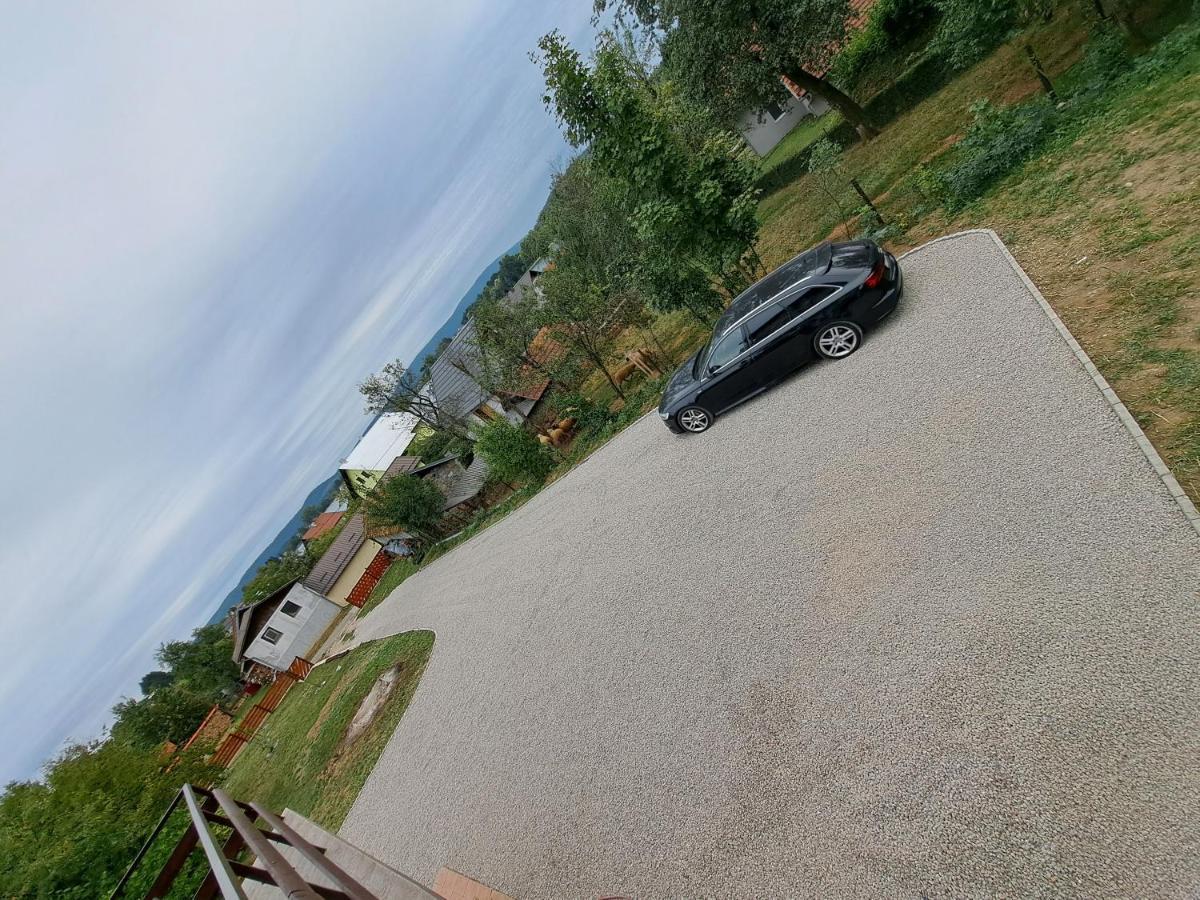 Apartman Lynx On Lake Sabljaci أوغولين المظهر الخارجي الصورة